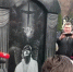 На Троекуровском кладбище открыли памятник Николаю Караченцову. - LiveKuban.Ru