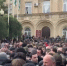В Сухуме протестующие прорвались к парламенту - 24Krasnodar.Ru