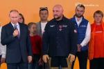Путин вручил орден Мужества краснодарскому волонтеру Федору Геращенко