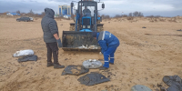 Мазут из затонувшего танкера в Керченском проливе продолжает вытекать - Комсомольская Правда