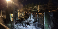 В Мурманской области пассажирский поезд столкнулся с товарняком, пострадали люди - Югополис