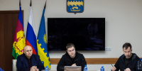 За два дня очищено около 20 км береговой линии от Темрюкского района до Анапы - Администрация Краснодарского края