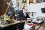 Вениамин Кондратьев поздравил Виктора Захарченко с днем рождения