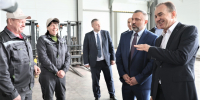 Вениамин Кондратьев оценил мощности комплекса по подготовке семян в Тихорецком районе - Администрация Краснодарского края