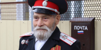 Вениамин Кондратьев поздравил ветерана Великой Отечественной войны Петра Колесника со 103-летием - Департамент информационной политики