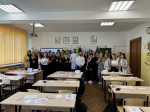 КубГМУ провел профориентационные мастер-классы для школьников Геленджика