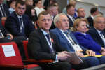 Вениамин Кондратьев: Грантовую поддержку социально значимых инициатив некоммерческих организаций увеличим до 1 миллиарда рублей
