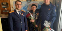 В Новороссийске и Лабинске представители следственного управления СКР по краю поздравили ветеранов с наступающим Днем Победы - Следственный комитет