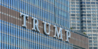 Золотой трампофон: Трамп решил продавать смартфоны названные в его честь - KrasnodarMedia