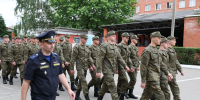 Вениамин Кондратьев встретился с призывниками Президентского полка - Департамент информационной политики