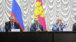 Вениамин Кондратьев поручил построить спортплощадку и отремонтировать бассейн в Ейске