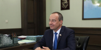 Юрий Бурлачко поздравил сотрудников ГАИ с профессиональным праздником - Югополис