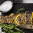 Нежная внутри, с хрустящей корочкой снаружи: скумбрия, рецепт которой станет хитом дачного отдыха - Кубанские Новости