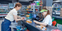 Каждый пятый трудоспособный житель Кубани работает в сфере обслуживания - Комсомольская Правда