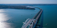 Четырехчасовая пробка растянулась перед Крымским мостом - Газета Краснодарские известия