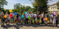 Многодетным семьям Кубани помогли собрать детей в школу - Комсомольская Правда
