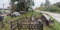 В Сочи от БПЛА пострадал памятник ветерану войны Троепольскому - Комсомольская Правда