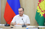Вениамин Кондратьев обсудил с региональными операторами вопросы по обращению с ТКО