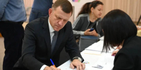 “Это не формальность”: Евгений Наумов принял участие в голосовании на выборах - Югополис