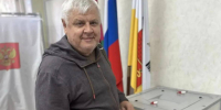 Олимпийский чемпион по прыжкам на батуте Москаленко проголосовал на выборах - ТК Краснодар