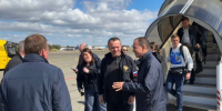 Вениамин Кондратьев встретил в аэропорту Краснодара министра транспорта Андрея Никитина - Югополис