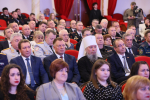 Вениамин Кондратьев наградил сотрудников органов внутренних дел