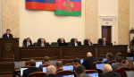 В краевом законодательстве закрепили увеличение со следующего года дополнительных выплат педагогам