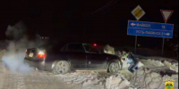 Сотрудники ДПС пришли на помощь застрявшему в снегу автомобилисту в Белореченском районе Кубани - Югополис
