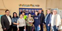 Депутат ЗСК Станислав Гринев исполнил новогодние мечты краснодарских детей - Югополис