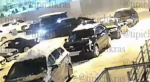 Пьяный краснодарец после ссоры с женой протаранил два автомобиля в своем дворе