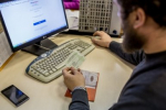 Виртуальный роман с аферистом обошёлся жительнице Анапы в 3,8 млн рублей
