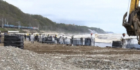 В Туапсе полностью потушили пожар на морском терминале, идет сбор попавшей в море нефти - Югополис