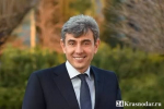 Сегодня 59 лет исполняется Сергею Галицкому - человеку, который мог бы жить где угодно, но построил мечту для всех нас