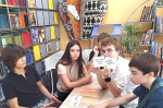 В Краснодарской краевой юношеской библиотеке им. И.Ф. Вараввы прошла интеллектуально-иммерсивная викторина «Широка страна моя родная…»